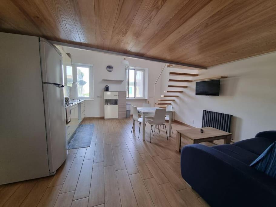 Apartamento Raggio Di Sole Nápoles Exterior foto