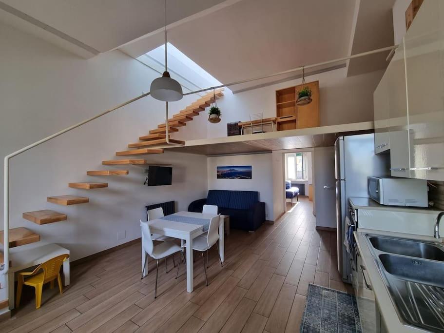 Apartamento Raggio Di Sole Nápoles Exterior foto